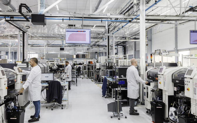 Bosch renforce son activité électronique embarquée
